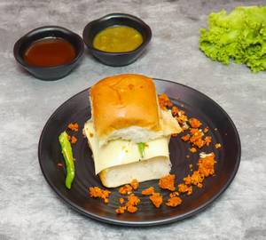 Cheesy Vada Pav 