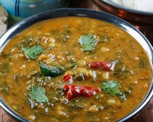 Dal Palak Masaledar