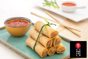 Fried Chicken Spring Rolls With Sweet Chilli Sauce (6)