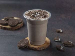 145's Mighty Oreo Milkshake