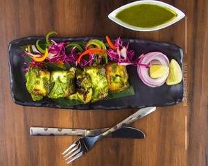 Paneer Hariyali Tikka Dry