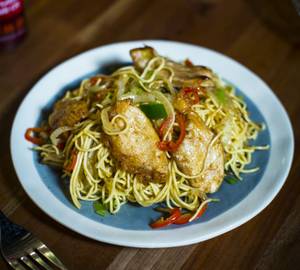 Chicken Chilli Garlic Noodles