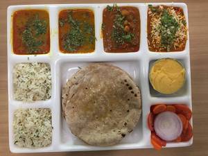 Unlimited Punjabi Thali