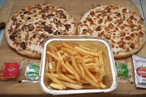 Pokket treat meal for 2. {2 pizza (7