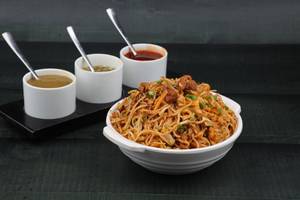 Sez Chicken Noodles