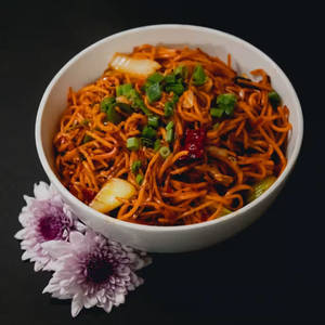 Egg Schezwan Noodles