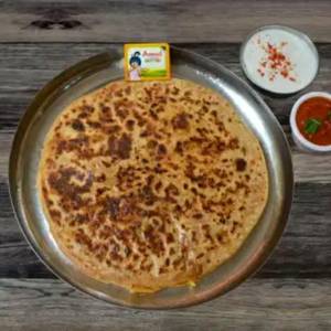 Gobi Paratha (1 Pcs) With Pickle & Butter