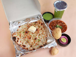 Aloo Kulcha
