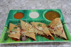 Vanakkam Paneer Crispy Dosa