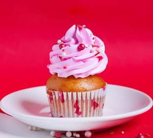 Strawberry Cup Cake2 piece