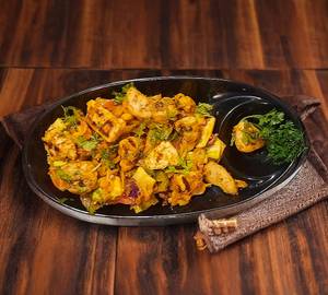 Black pepper chicken salad