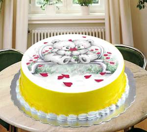 Teddy Couple Cake