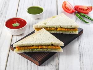 Tomato Omlet Sandwich