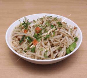 Veg Hakka Noodles