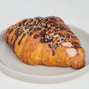 Chicken Sausage, Smoked Barbeque And Cheese Croissant