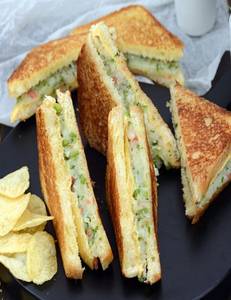 Veg Cheese Grilled Sandwich
