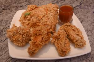 Extra Large Crispy(1pc) +  Wings(2pcs) + Lollipop(2pcs) + Mayo(2pkt)