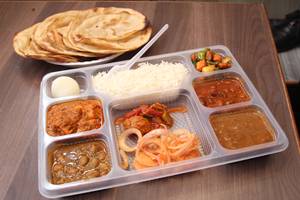 Veg Special Thali(Recommended)
