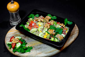 Quinoa Salad With 1 Seasonal Juice