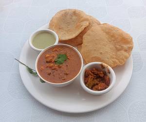 Puri Chole