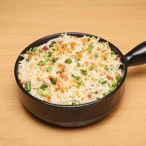 Coriender Burnt Garlic Vegetable Fried Rice