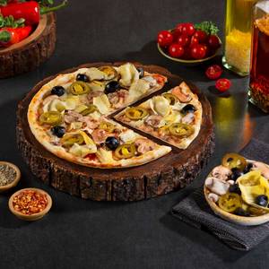 Mushroom Artichokes Pizza