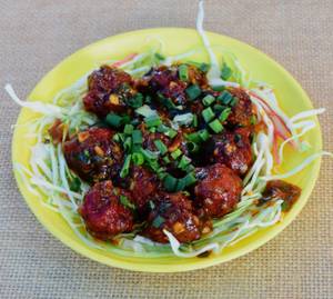 Vegetable Manchurian Dry