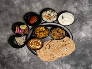 Great Grand Thali [egg Bhurji]