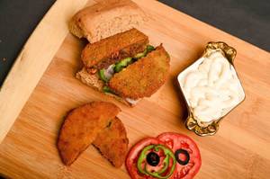 Veg Crispy Pav Burger