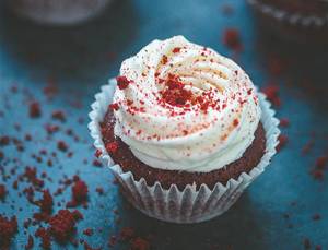 Red Velvet Cupcake (big)