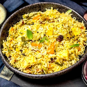 Lucknowi Veg Biryani