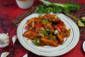 Chilli Paneer (350 Gm)