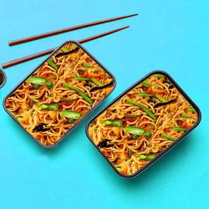 Desi Veg Chowmein