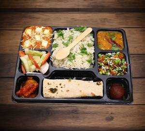 Standard Hariyali Thali