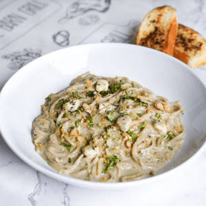 TBG Special: Spaghetti in Pesto Cream with Fresh Mozzarella