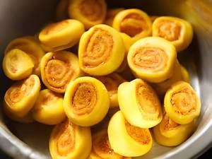 Bhakarwadi (500gram)