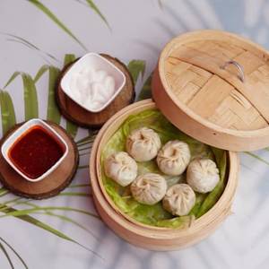 Mutton Steamed Momos (6 Pcs)