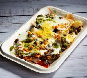 Tikki chat ghee me