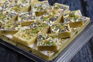 Pista Burfi
