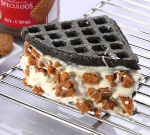 Biscuff Milkyway Waffle