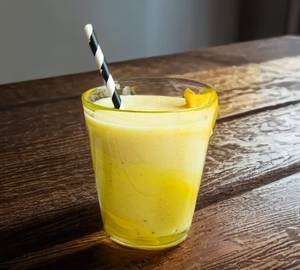 Pineapple shake                                                                 