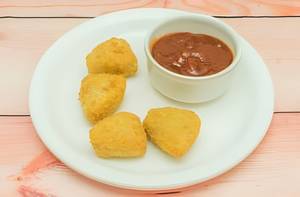 Chicken Nuggets (4 Pcs)