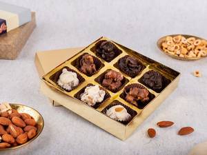 Nine Pcs Chocolate Cluster Gift Box.