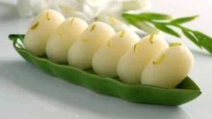 Bangali Chamcham (1 Pc)