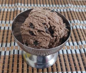Choco Chips Ice Cream