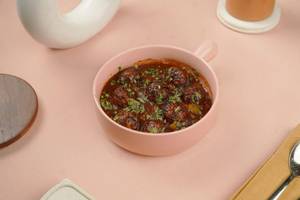 Veg Manchurian Gravy (8 Pcs)