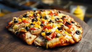 8'' Social Chai Special Pizza