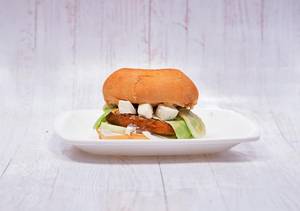 Paneer Tikka Burger