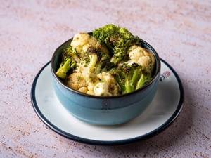 Roasted Cauliflower & Broccoli