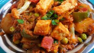 Mixed Veg With Paneer
